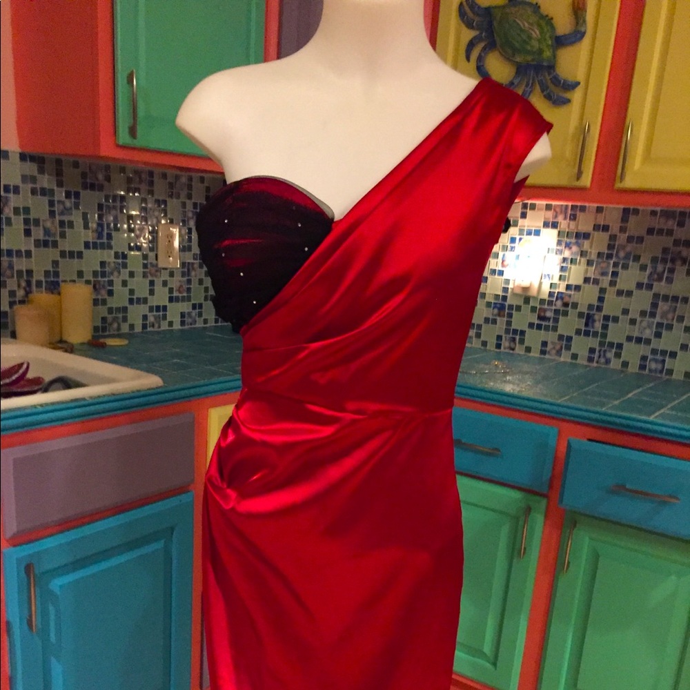 Stop starring dress